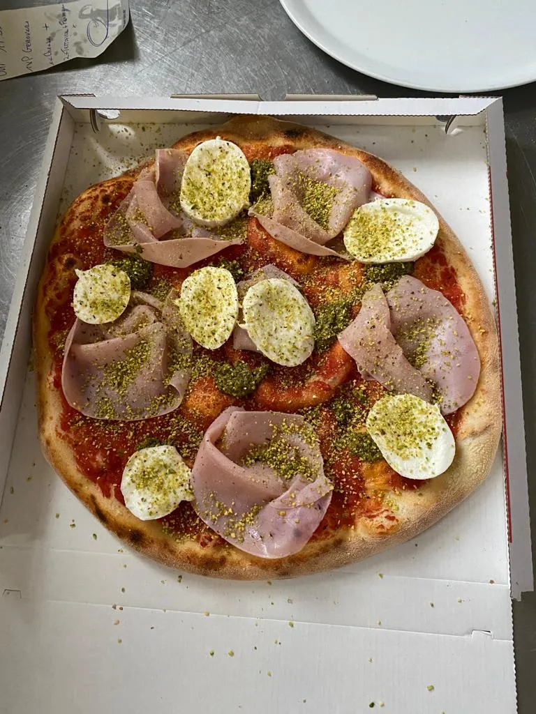 Pizzeria La Terrazza Lucana_Fahrenzhausen_slider_image_2