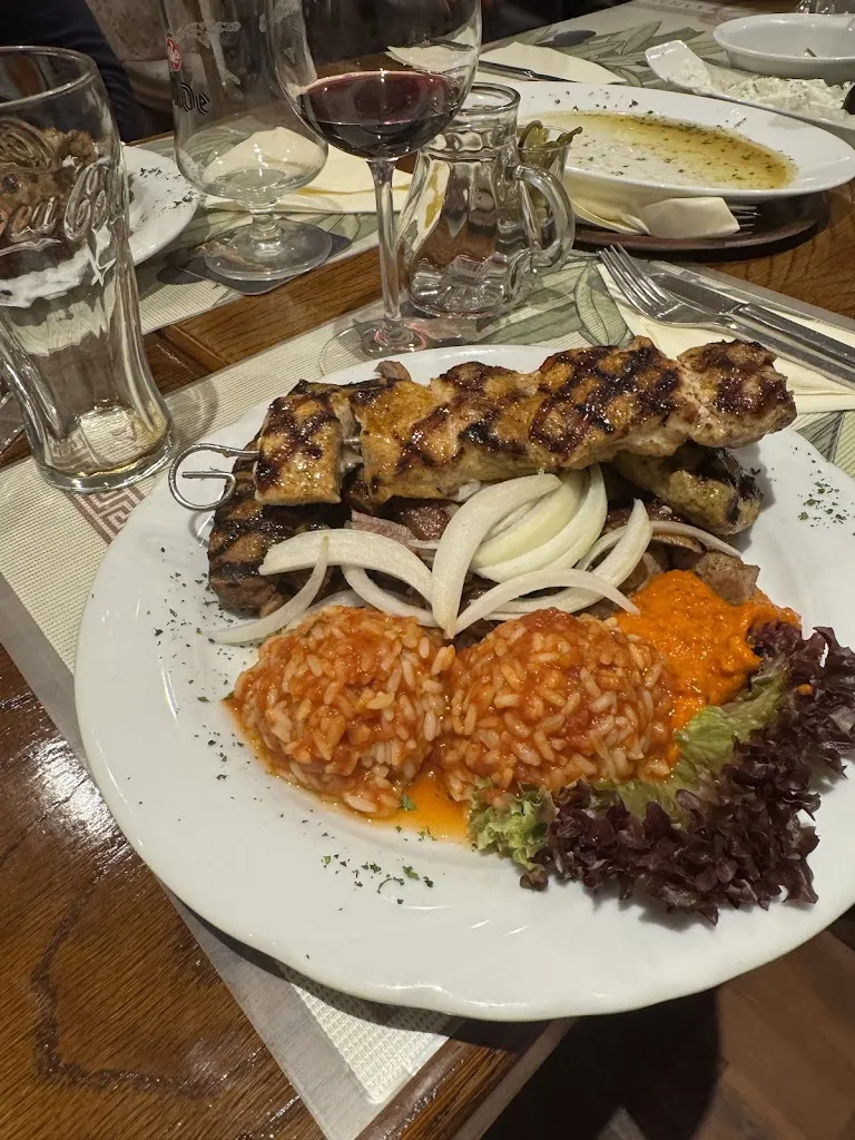 As Ka_Taverne Samos_Springe_review