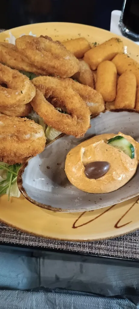 Menu_Waldhotel Surwold | Stini Yiamas | Fuchshöhle_Surwold_image_5