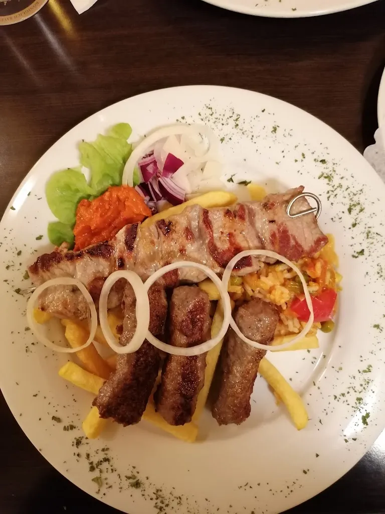 Menu_Wirtshaus B13 *Kroatische Küche * Steak's * Burger * Vegetarische Gerichte_Fahrenzhausen_image_5