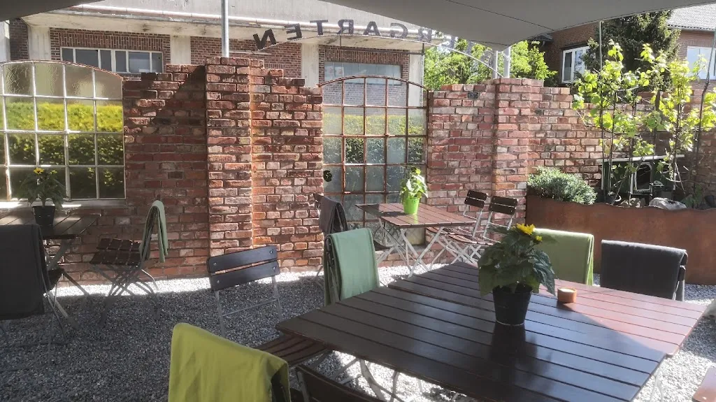 Paddys Eck - Kneipe | Biergarten | Foodtruck restaurant in Suderburg