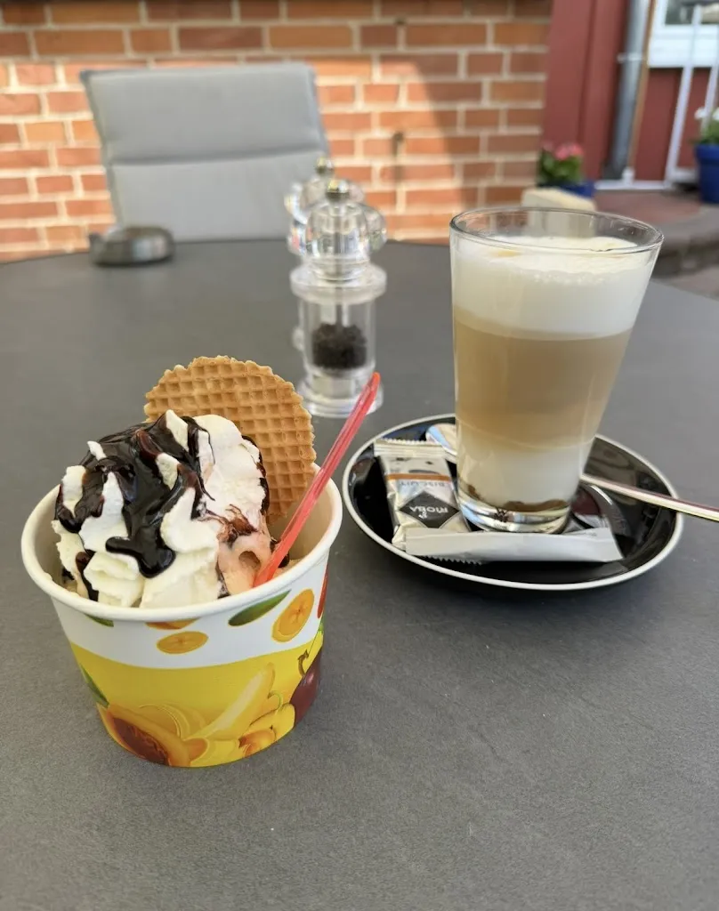 Eiscafé Suderburg_Suderburg_slider_image_3