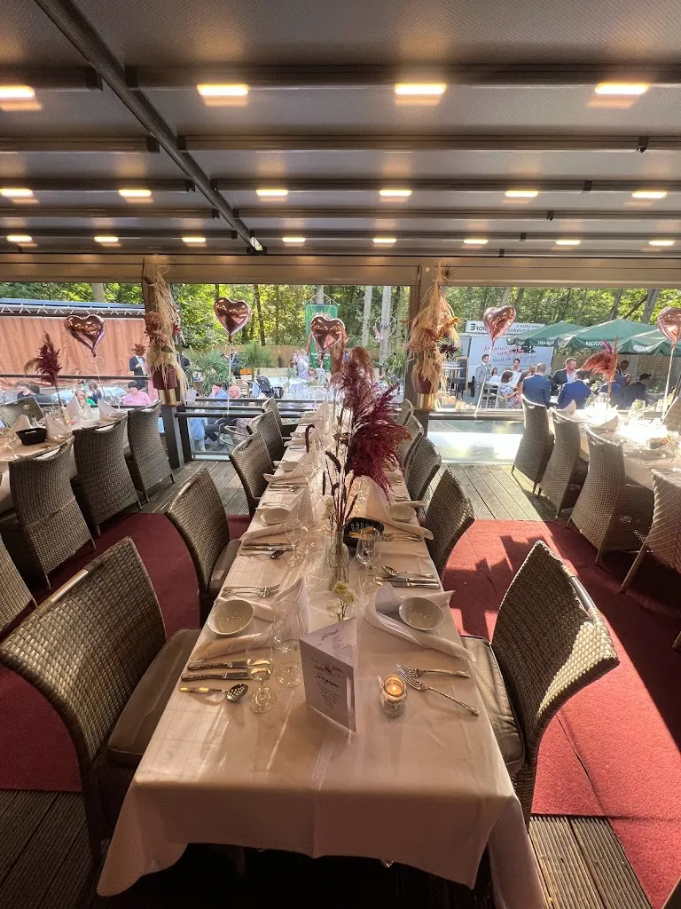 Ristorante Maximilian_Syke_slider_image_1