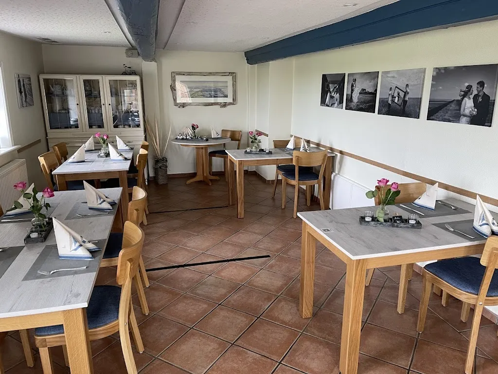 Hallig Krog_Reußenköge_slider_image_1