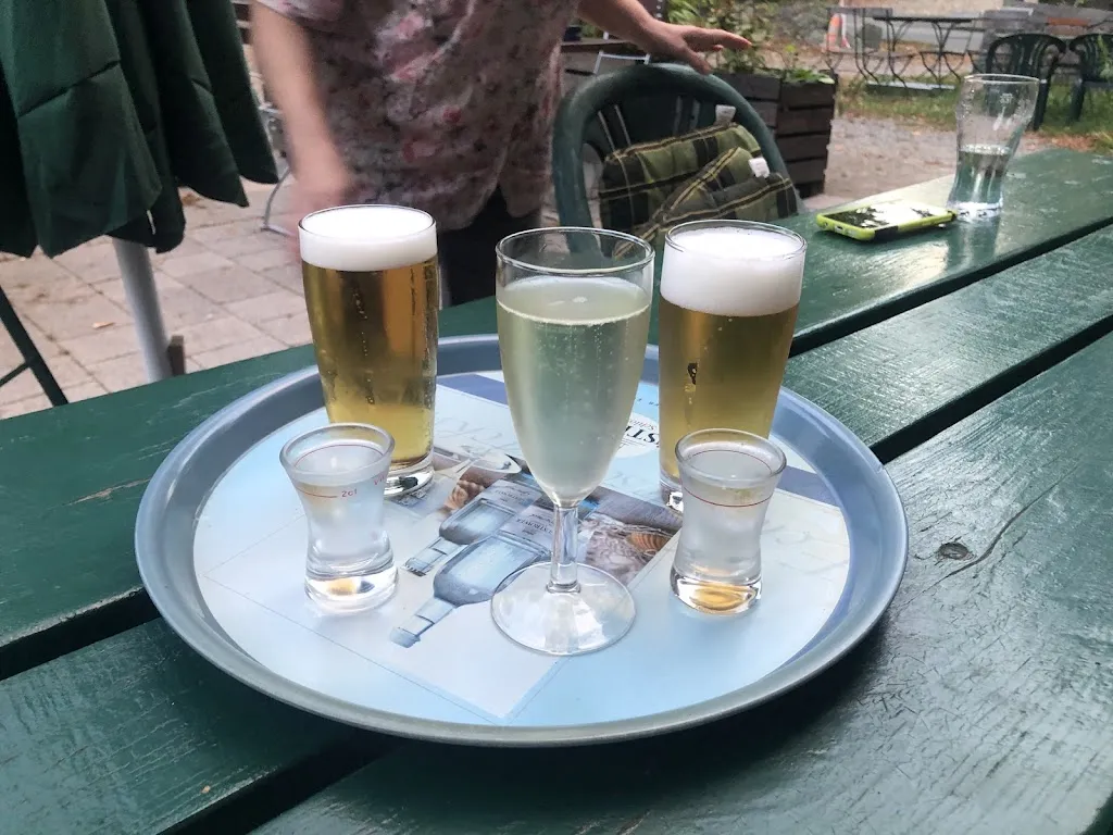 Herbert Harnasch_Gasthof Unter den Linden_Grönwohld_review