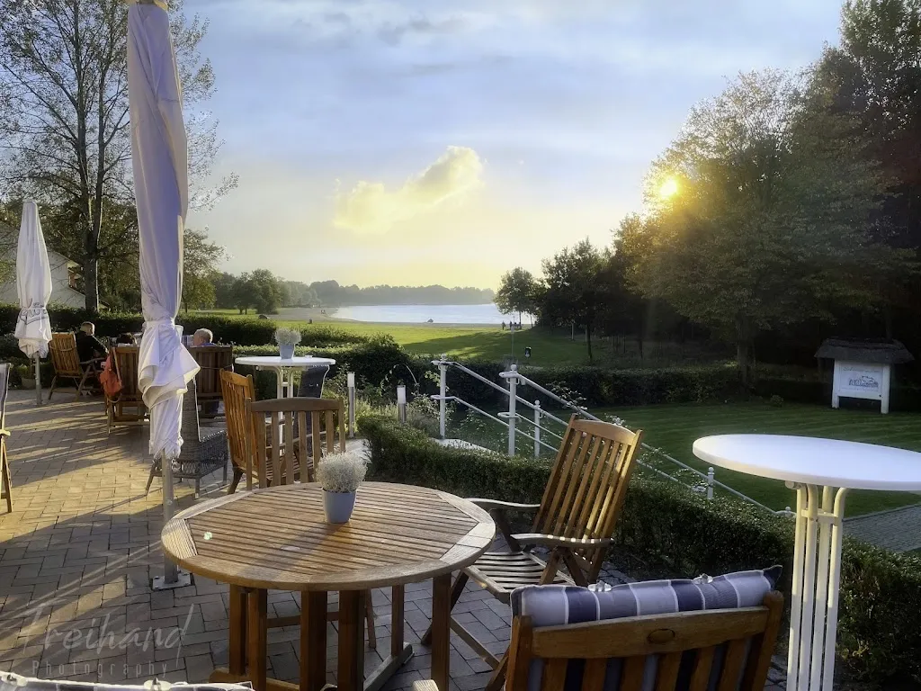 Schanze Am See restaurant in Neumünster