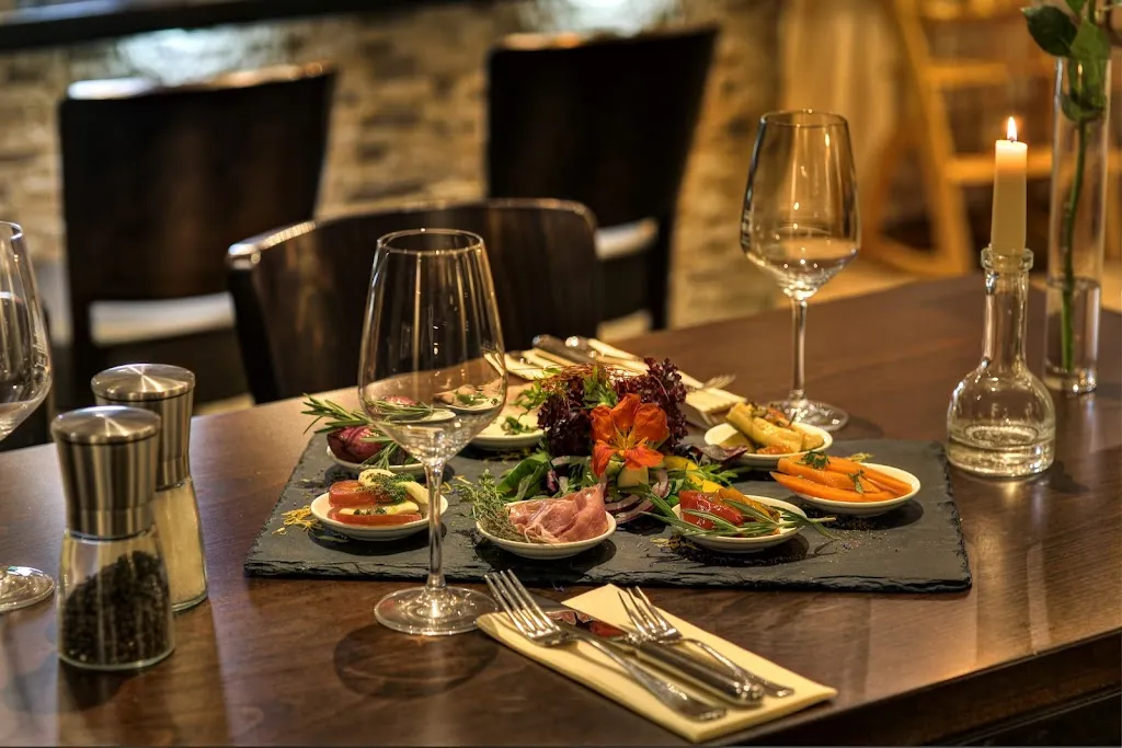 L.O.K.S.-Restaurant_Neumünster_slider_image_2