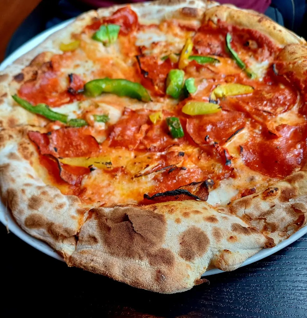 Menu_Restaurant Farina di Nonna Neumünster - HANDMADE PIZZA_Neumünster_immagine_8