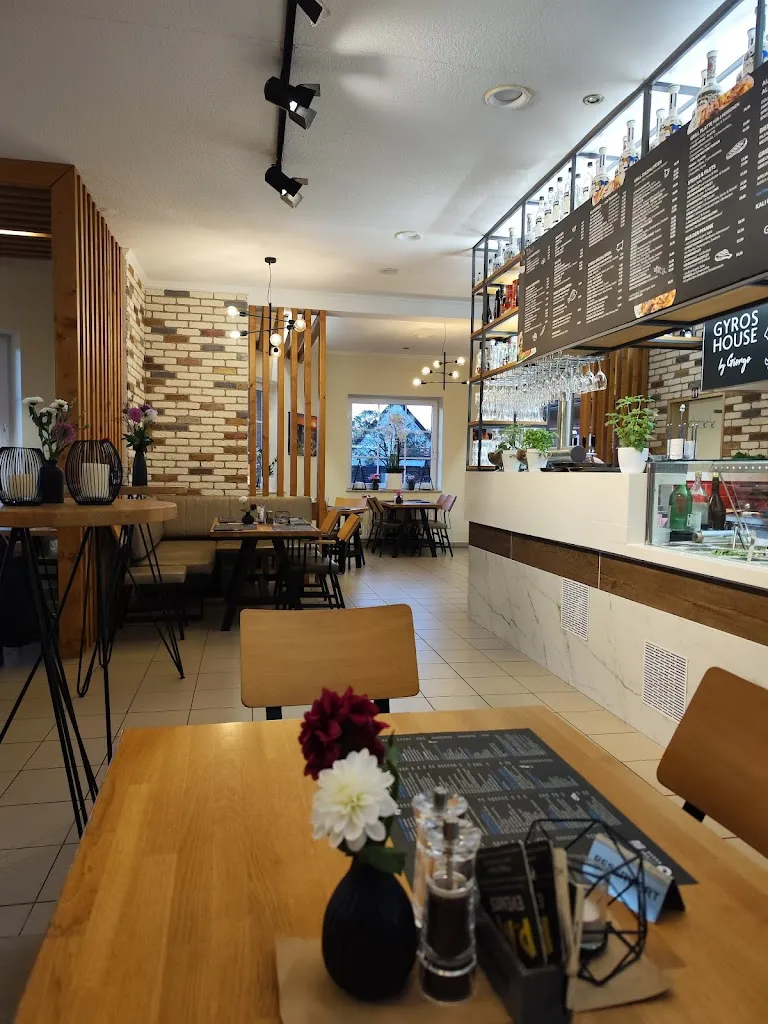 Gyros House by Giorgo_Tespe_slider_image_3