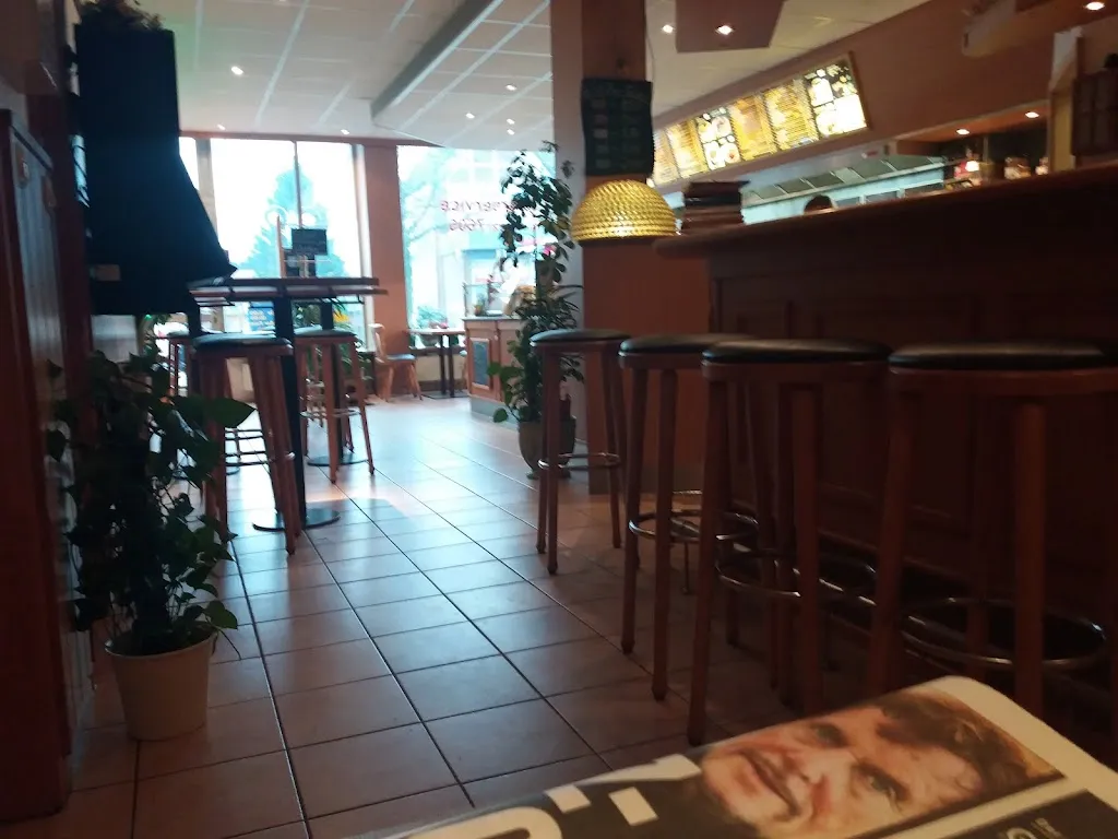 Helmut's Imbiss_Tostedt_slider_image_3