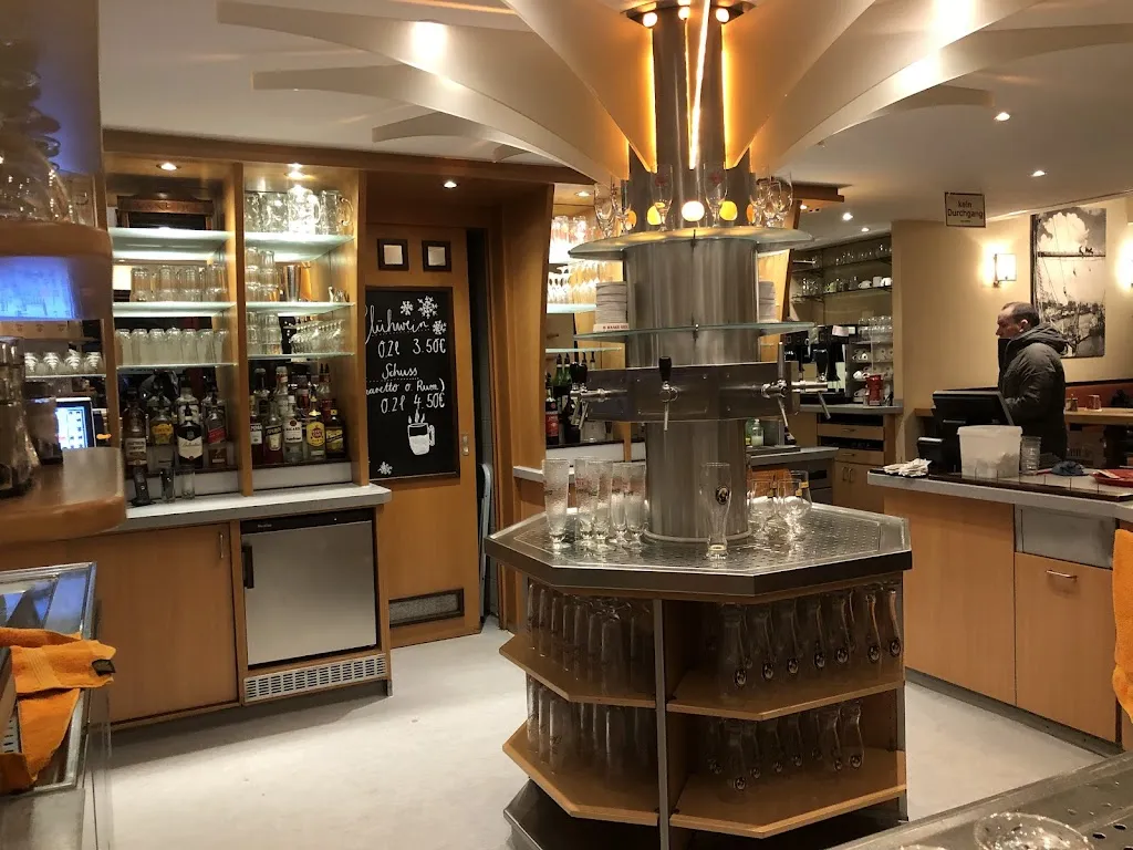 Rooftop Escape campers_Feldmann's Bierhaus_Bremen_review