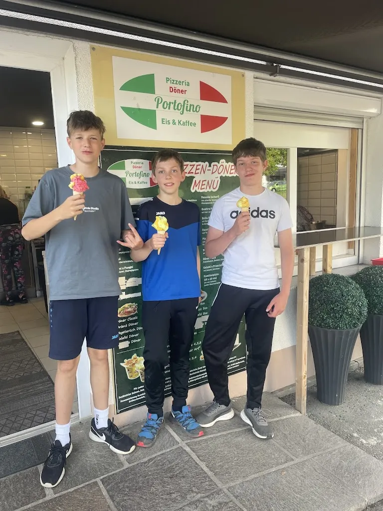 Vale Eckl_Portofino (Pizzeria, Döner, Eis & Kaffee)_Mitterfels_avis