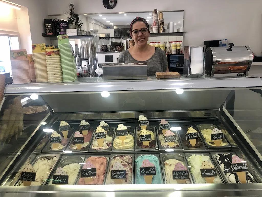 Portofino (Pizzeria, Döner, Eis & Kaffee) restaurant in Mitterfels