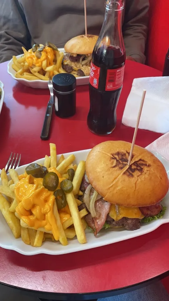 Ilja Bogdanov_Ibos Burger_Vollersode_review