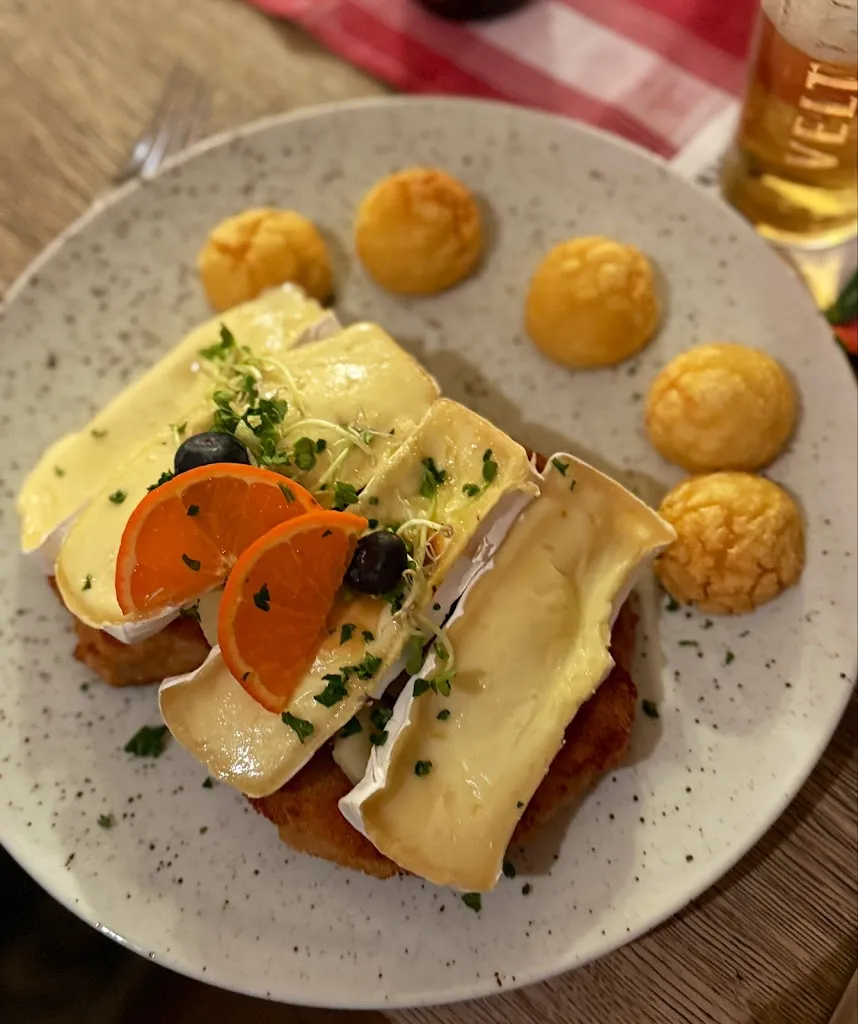 Rainer Worm_Zur schönen Aussicht_Fröndenberg/Ruhr_review