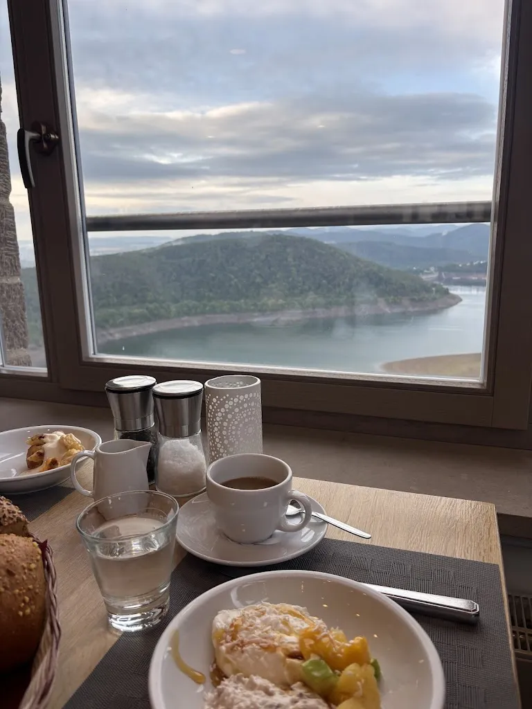 Isi Sternchen_Cafe & Restaurant Altane_Waldeck_review