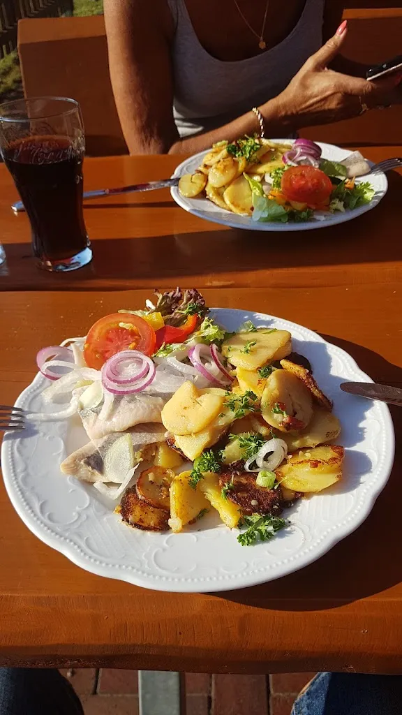 Menu_Hafencafé Marinapark_Walchum_image_6