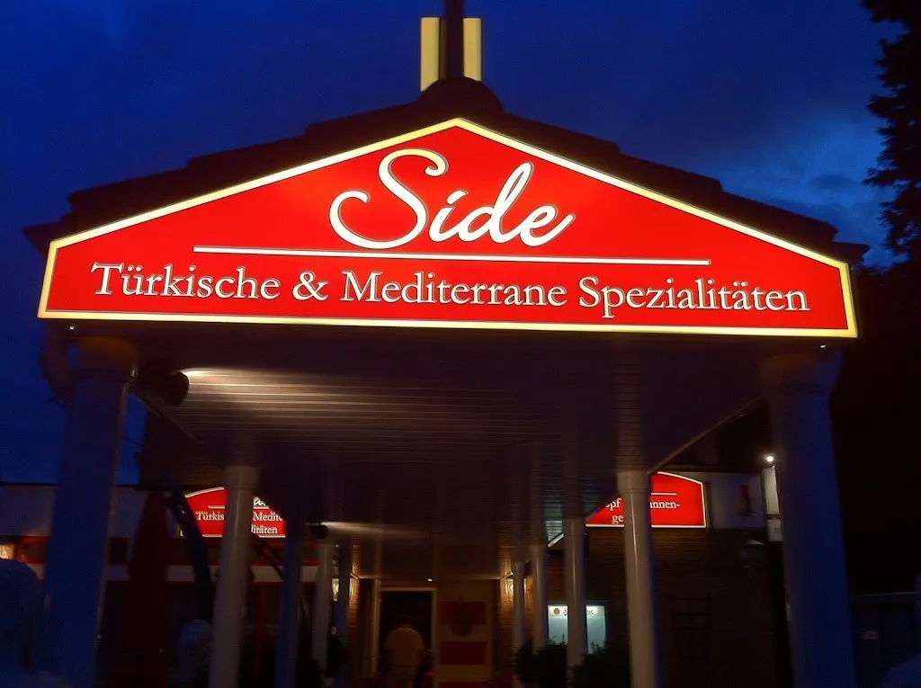 Restaurant Side_Varel_slider_image_1