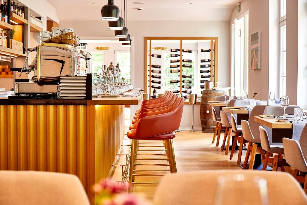 edo Restaurant & Foodbar restaurant in Varel