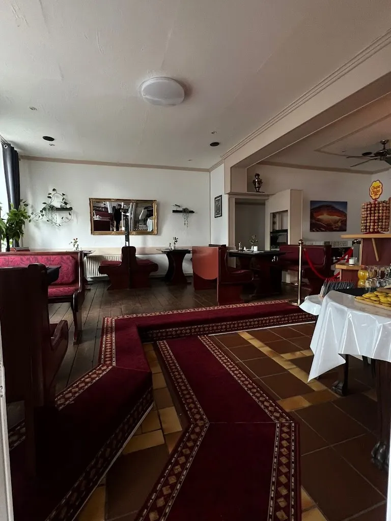 Happy Pizza Restaurant_Varel_slider_image_1