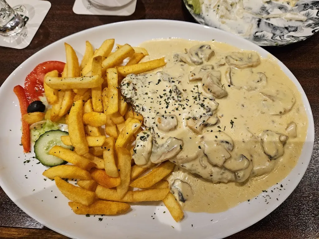 Chianti Varel-Bramloge_Varel_slider_image_2