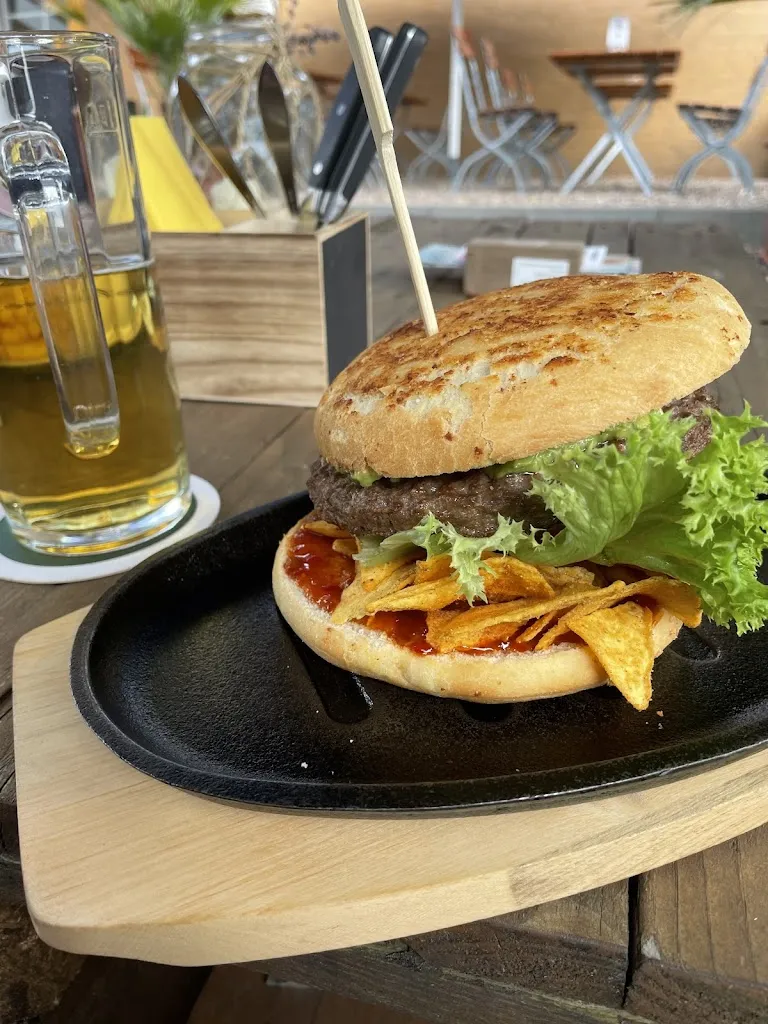 Burger Kneipe_Warmsen_slider_image_2