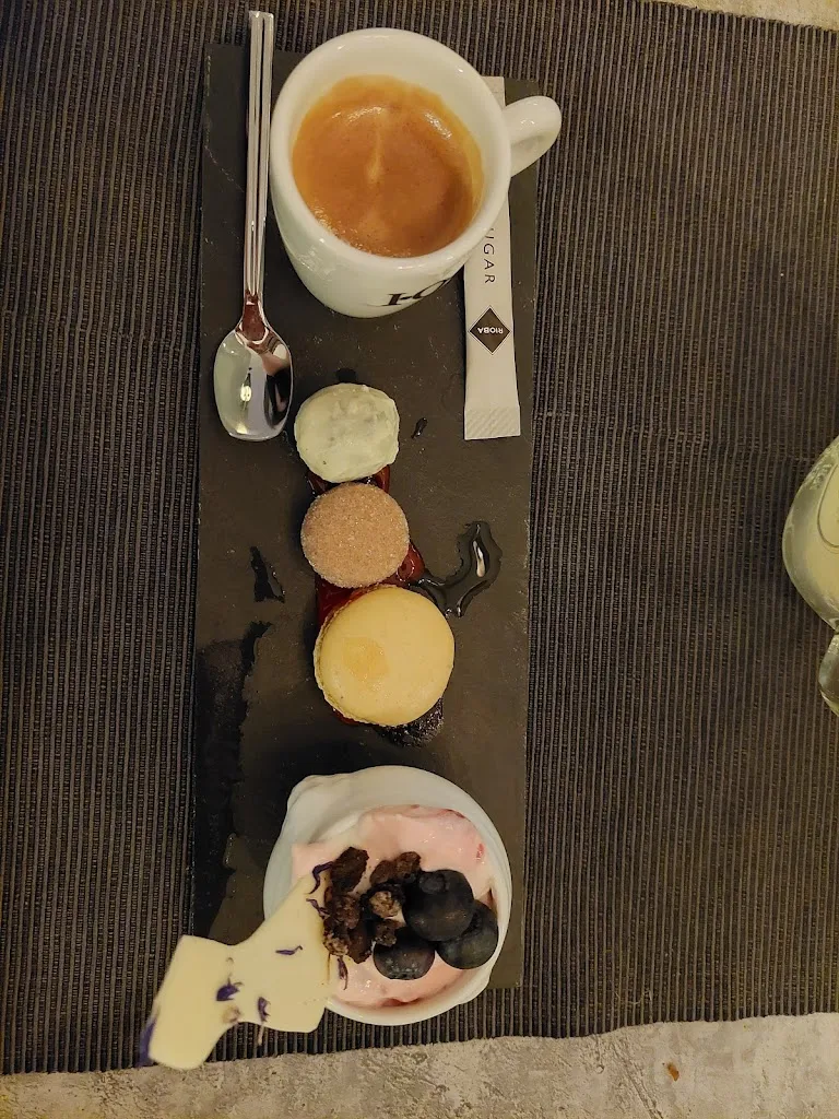 Maria Maier_Restaurant 