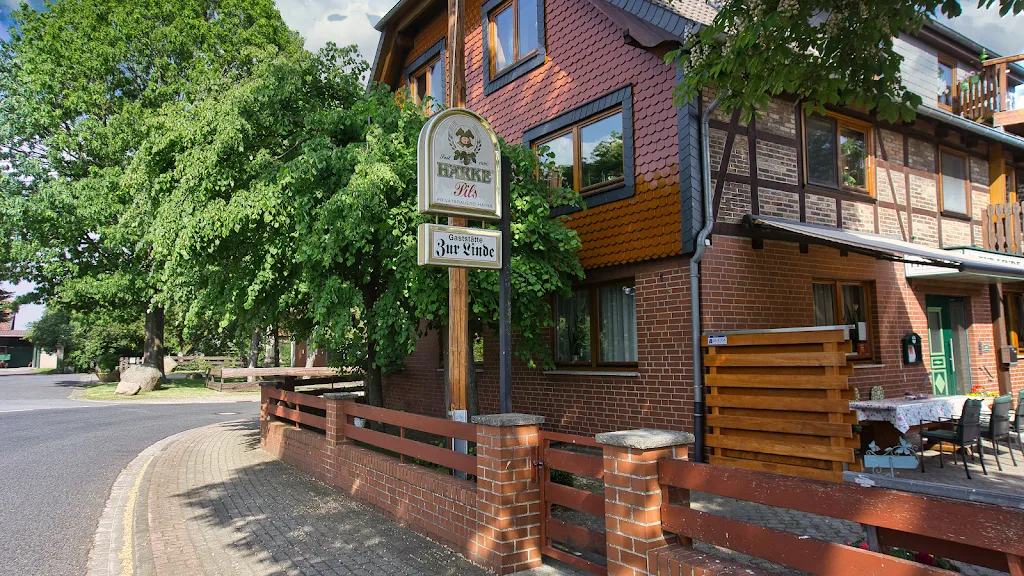 Gaststätte Zur Linde_Wendeburg_slider_image_2