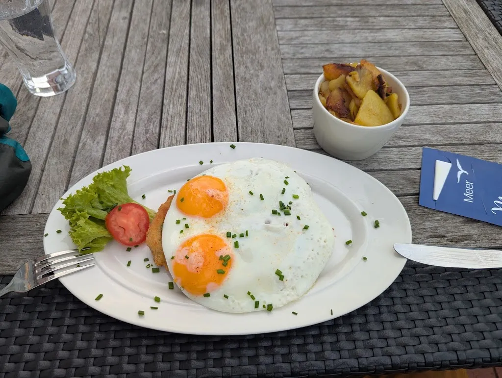 Restaurant HafenBlick - H + B Handels- und Betriebs GmbH_Weener_slider_image_3