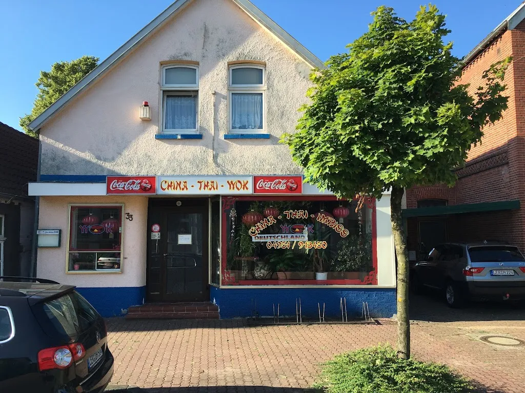 Trung Dung Tran Restaurant WOK_Weener_slider_image_1