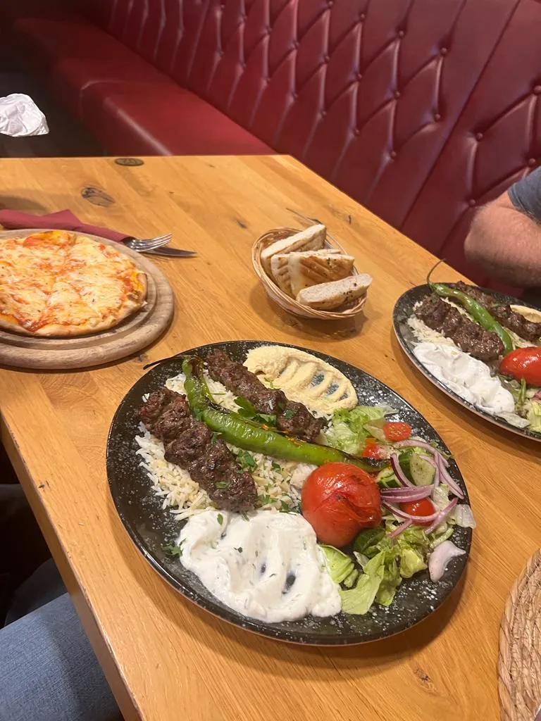 Piccola Strada_Weener_slider_image_3