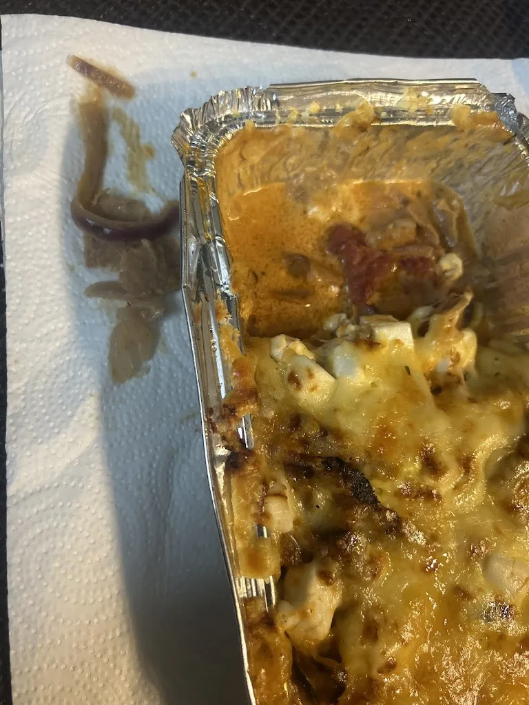 Jayden Alsohappy_Pizzeria Amed_Weener_review