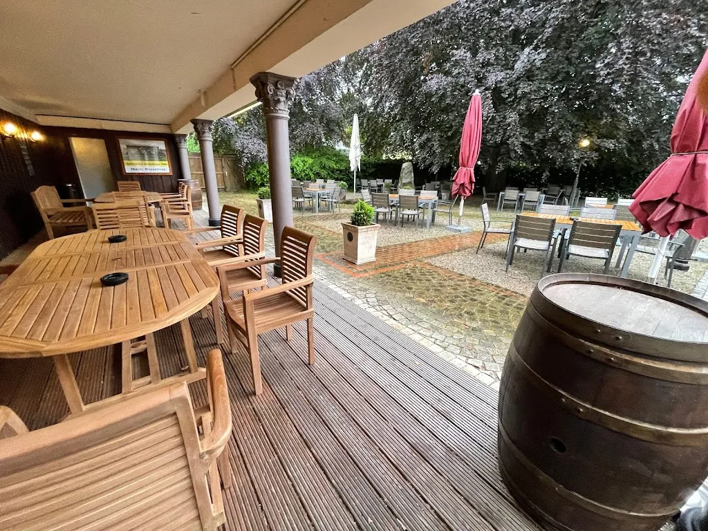 Hotel Restaurant Pinkenburg restaurant in (Deister)