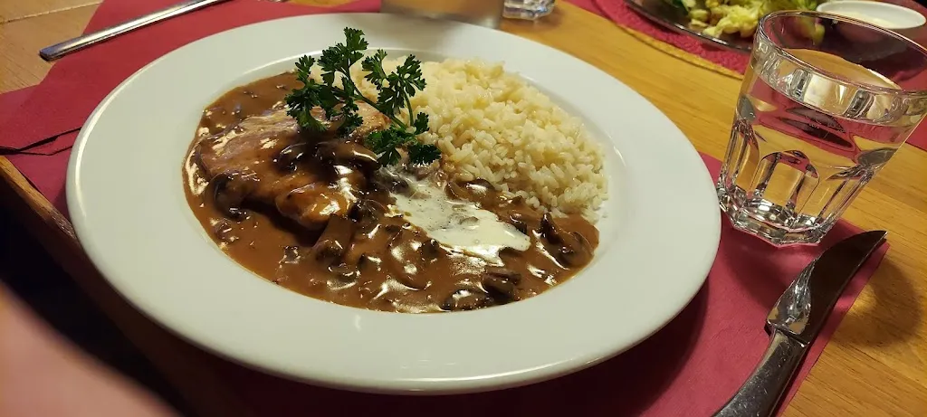 Michael Allen_Restaurant Bären_Unterseen_reseña