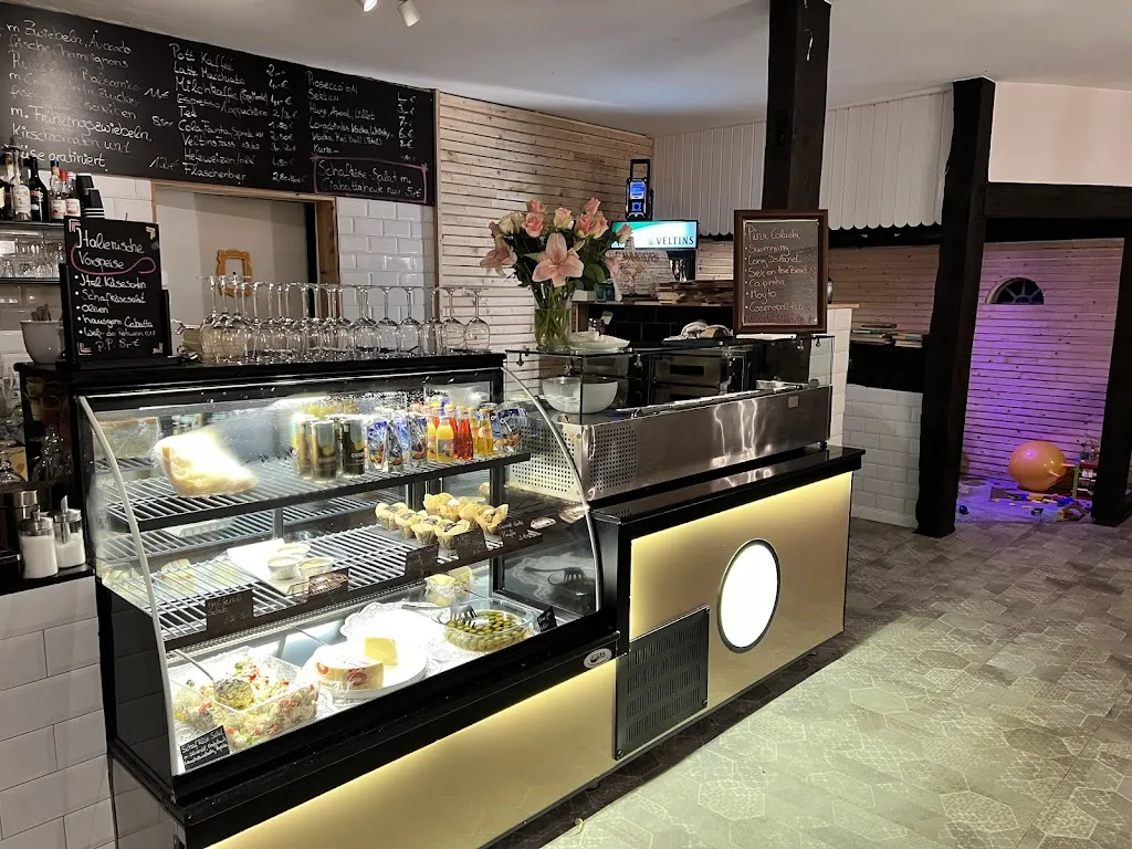 Flammerie Wetschen * Wein * Bar/ista_Wetschen_slider_image_3