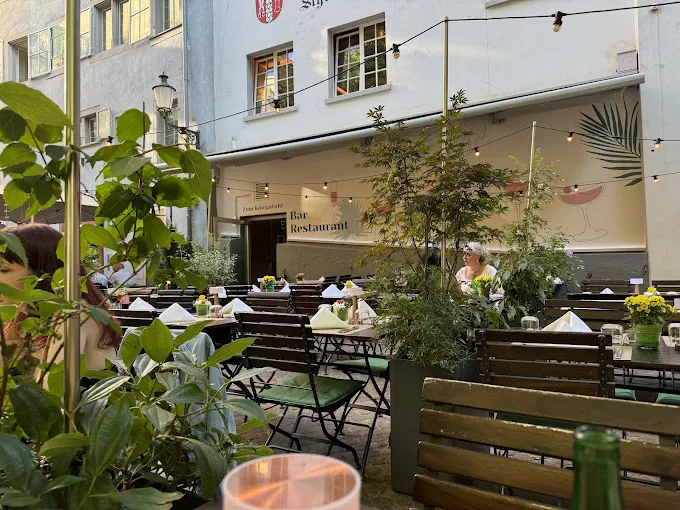 Zum Königstuhl - Schweizer Restaurant in Zürich Niederdorf ristorante a Zürich