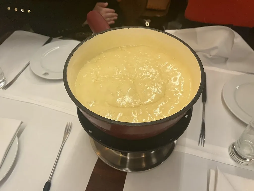 Eugenio Rizzello_Walliser Kanne_Basel_review