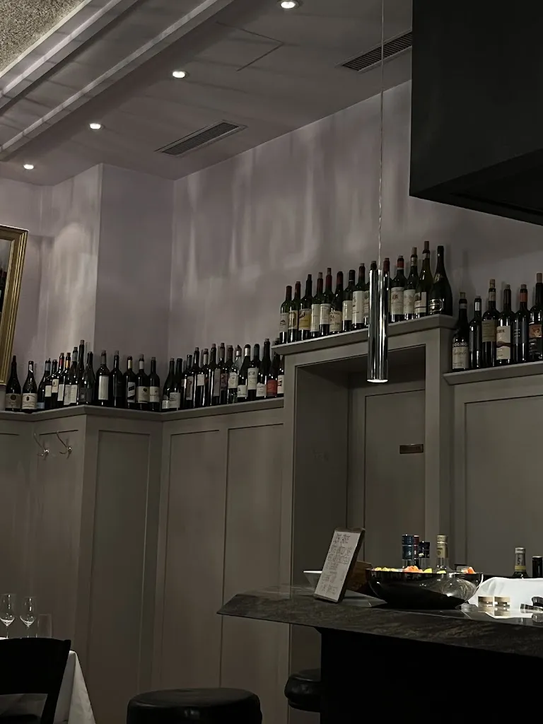 Alina Domenig_Didi's Frieden_Zürich_review