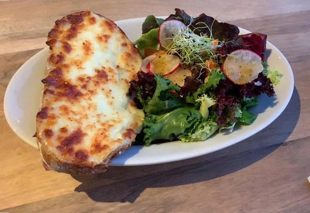 behy yavi_Franzos Coffee Shop_Zürich_review