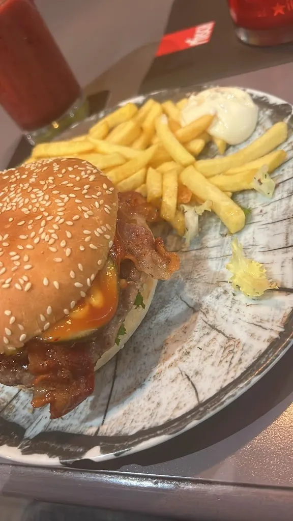 فرانڤس- Franvis_Nasch Happy Restaurant Werlte GmbH_Werlte_reseña