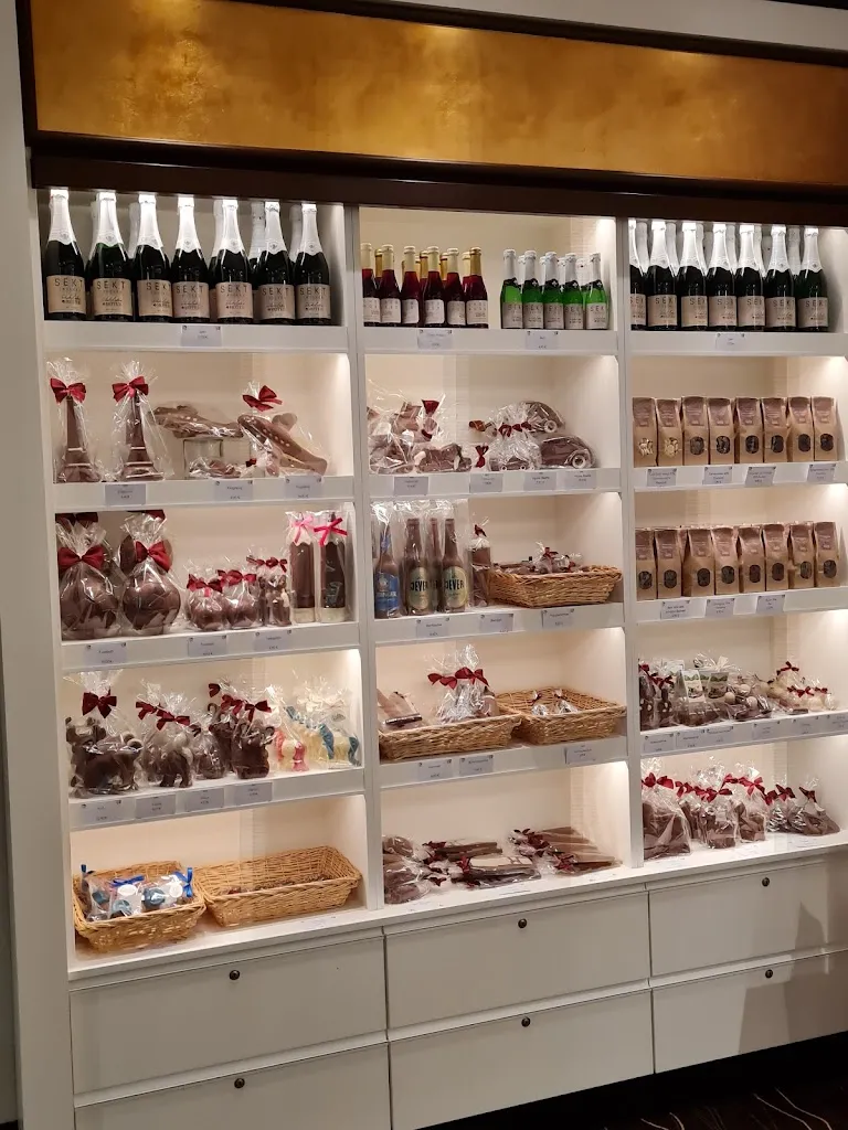 Johan Namwongsa_Das Schokoladenhotel_Westerstede_review