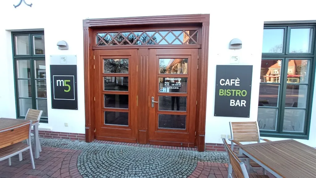 m5 - Café/Bistro/Bar ristorante a Westerstede