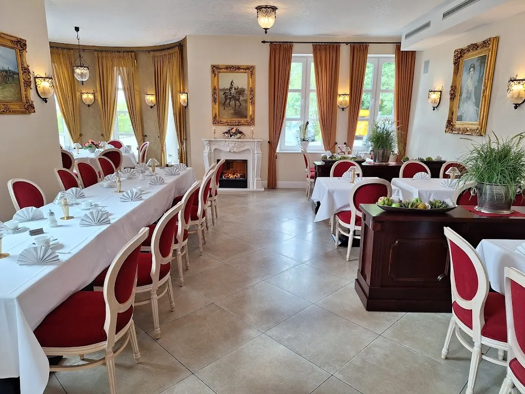 Schloss Köhlmoor restaurant in Westerstede