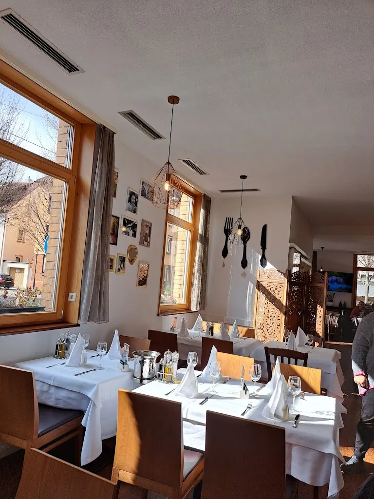 Trattoria Da Pietro_Neckar_slider_image_1