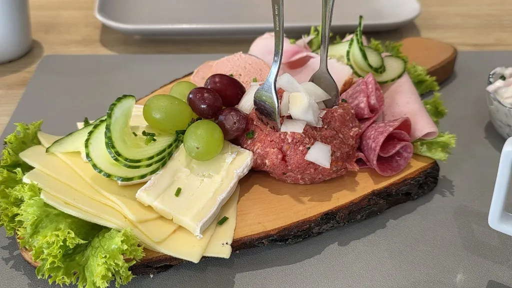 Nicole Meyer_Ankerplatz Wischhafen Imbiss Café Biergarten_Wischhafen_review