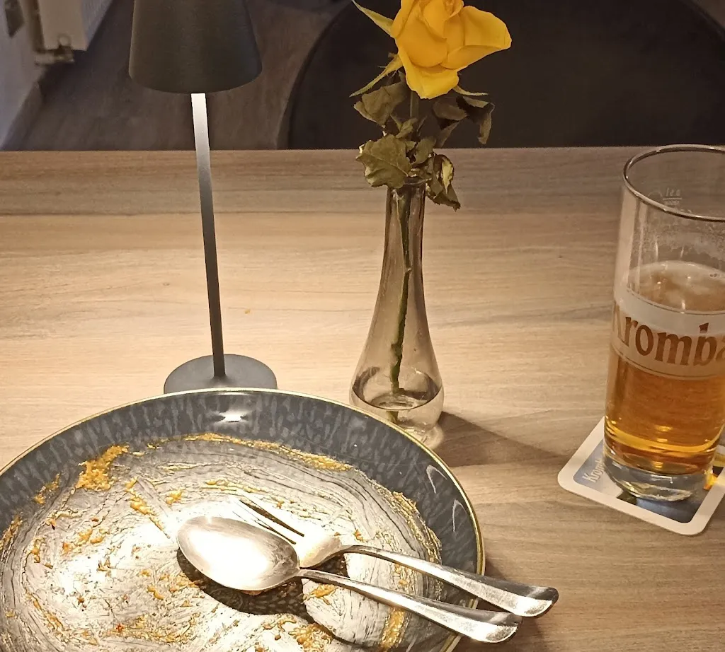 Matthias Lothar “MLN” Nabinger_Ciao Mama_Wiefelstede_review