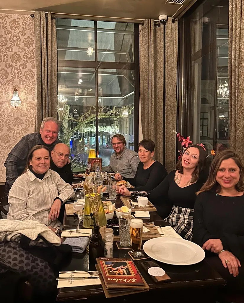 Valentina Simeoni_Grand Café De Walrus - Leeuwarden_Netherlands_review