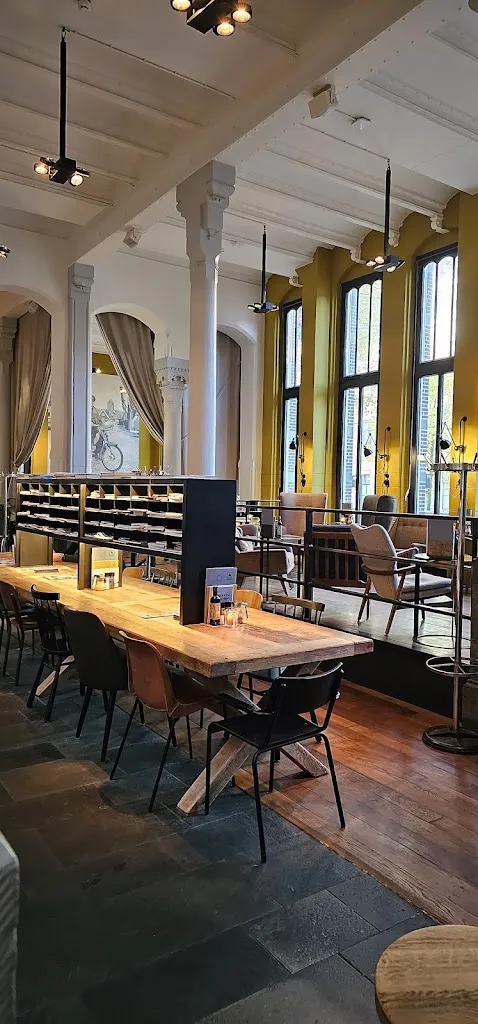 Grand Café Post Plaza restaurant in Netherlands