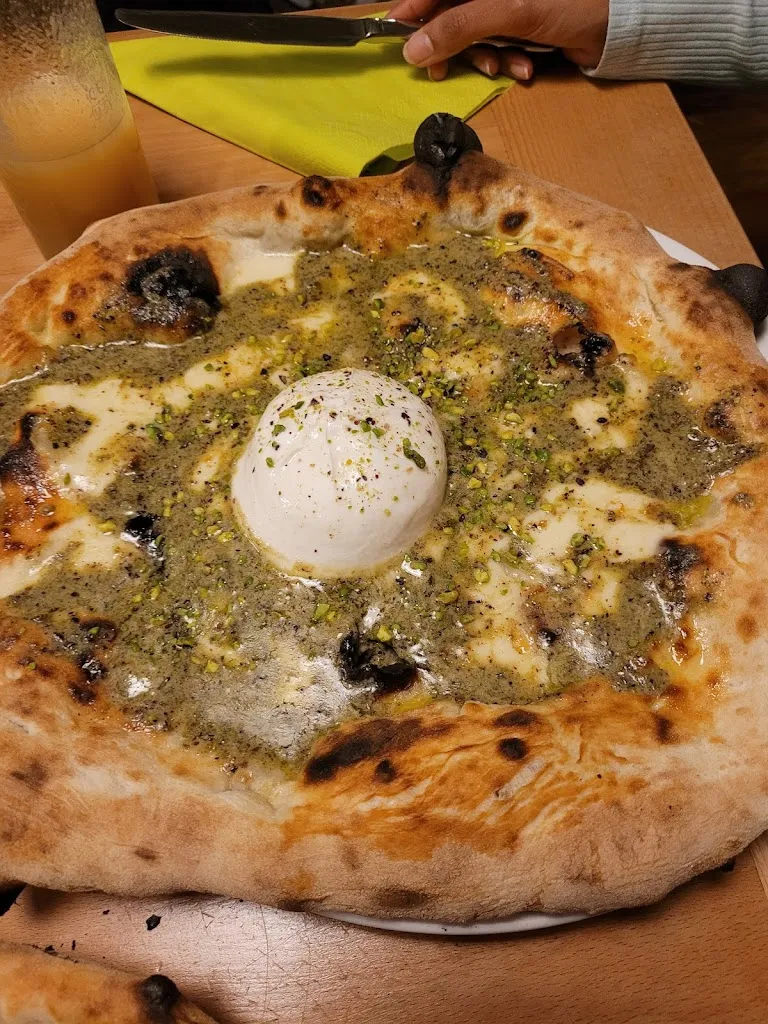 Kedar Sharma_Ristorante Goldener Hecht da Cesare_Erlangen_review