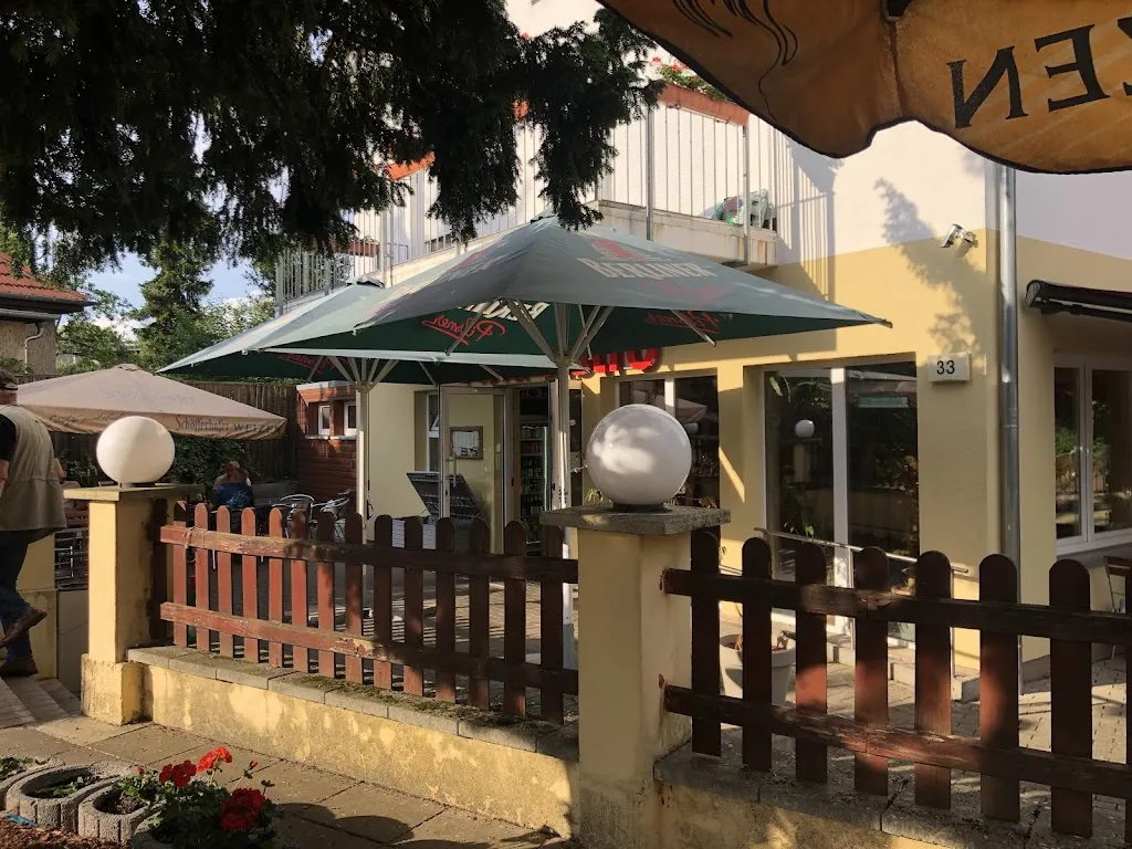 Bason Bistro restaurant in Woltersdorf